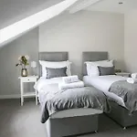 St Magnus House, Fabulous Harrogate Town House
